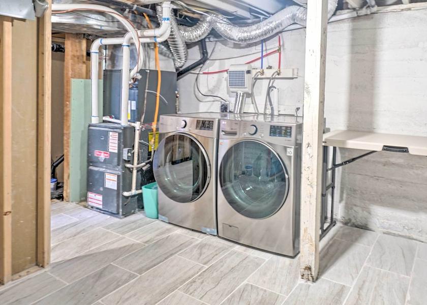 Utah Clearfield Interior Entrance