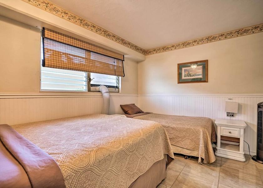 Hawaii Honolulu Interior Entrance