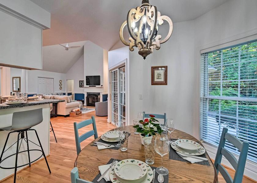 North Carolina Pinehurst Interior Entrance