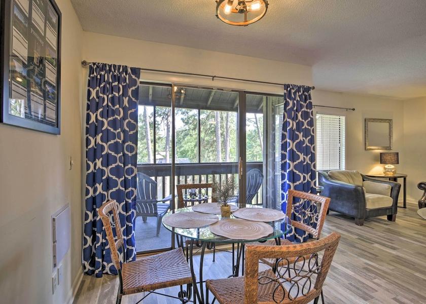 North Carolina Pinehurst Interior Entrance