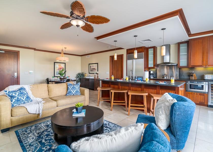 Hawaii Kapolei Interior Entrance