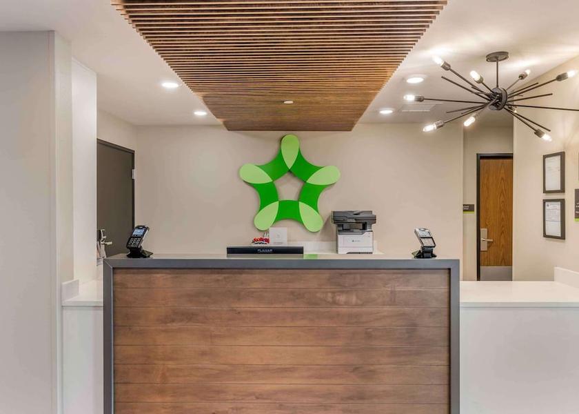 California San Marcos Lobby