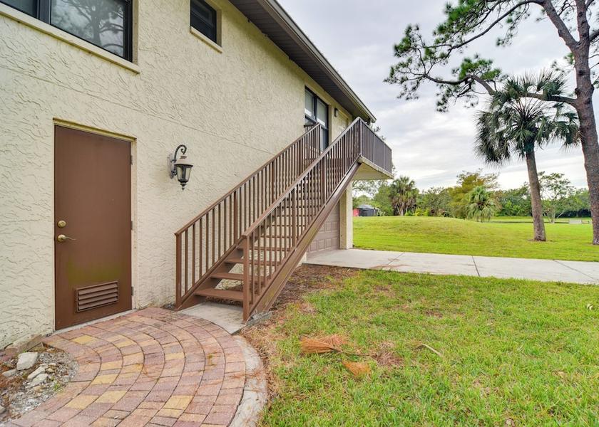 Florida Seminole Interior Entrance