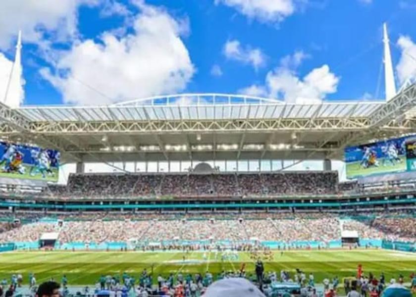 Florida Hollywood Exterior Detail