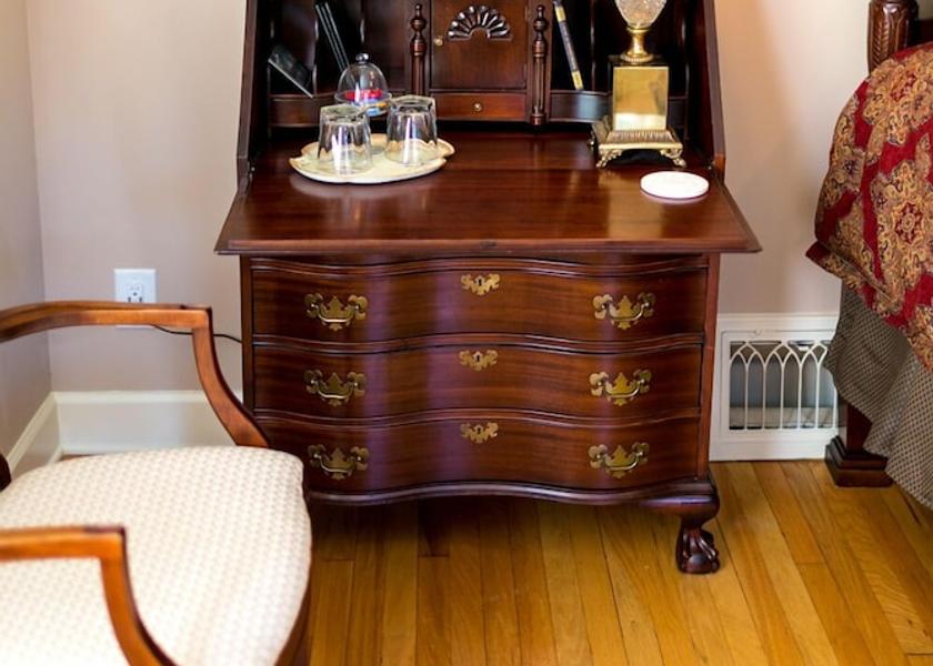 Wisconsin Beloit Room