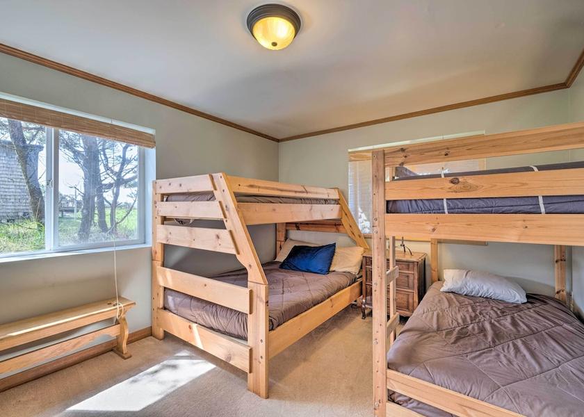 Virginia Warrenton Interior Entrance