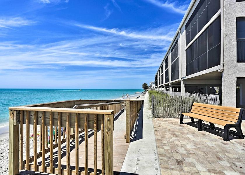 Florida Englewood Interior Entrance
