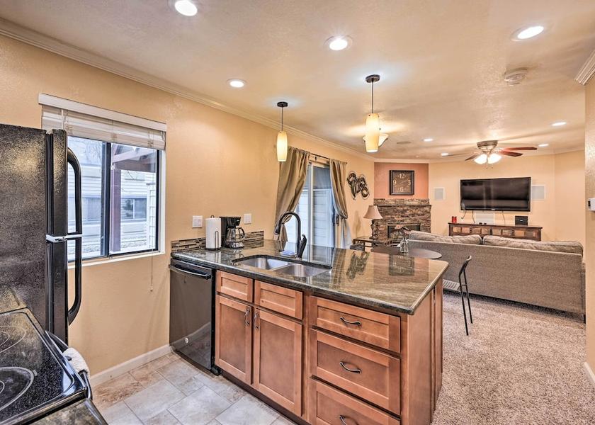 Colorado Englewood Interior Entrance