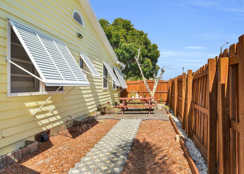 Florida Lake Worth Exterior Detail