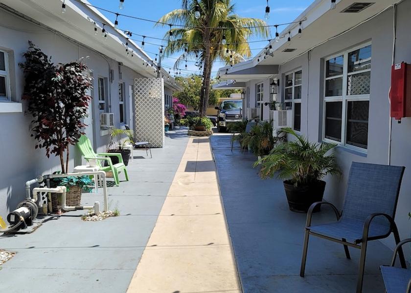 Florida Lake Worth Exterior Detail