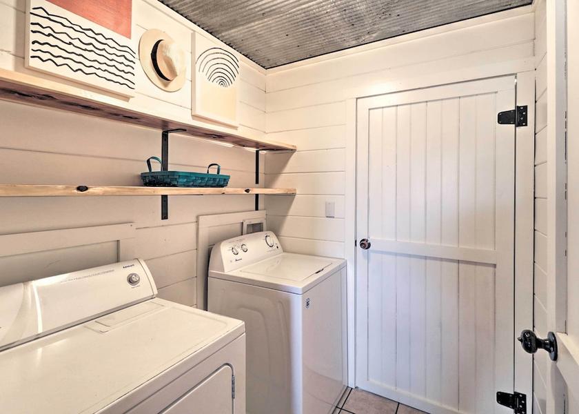 Arkansas Mountain View Interior Entrance