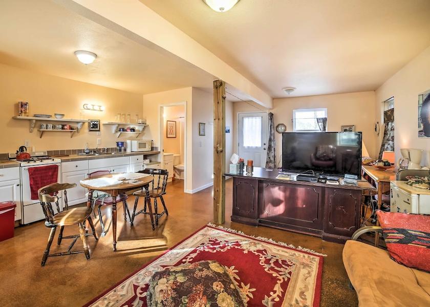 Minnesota Rogers Interior Entrance