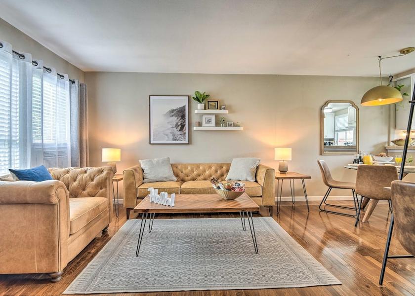 California Burbank Interior Entrance