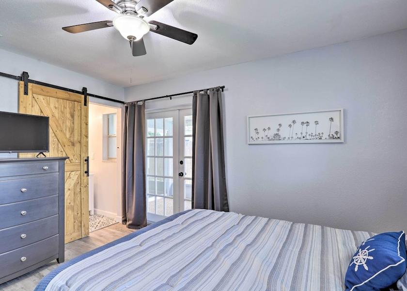 Florida Largo Interior Entrance