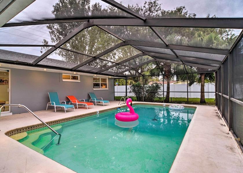 Florida Largo Interior Entrance