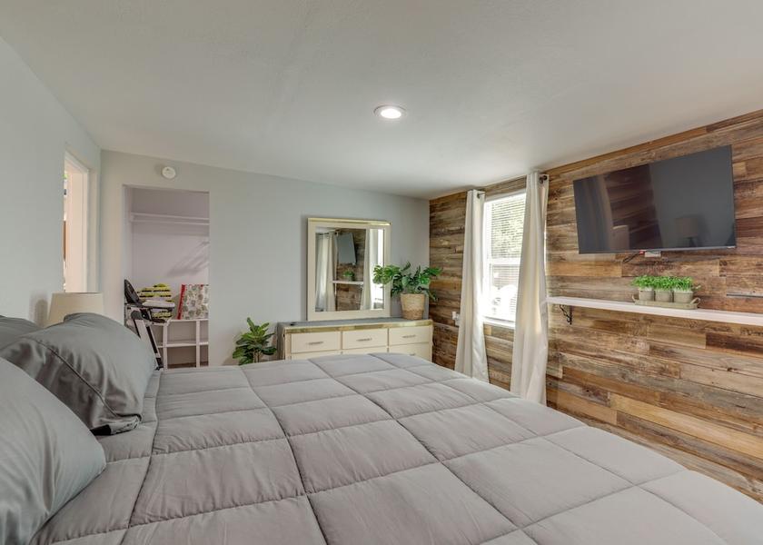 Florida Largo Interior Entrance