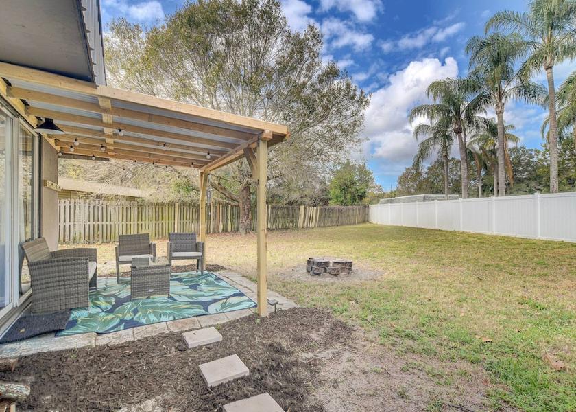 Florida Largo Interior Entrance
