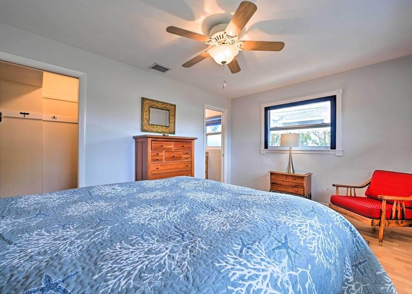 Florida Largo Interior Entrance