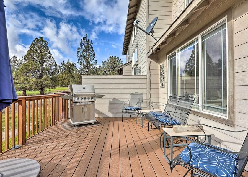 Oregon Redmond Interior Entrance