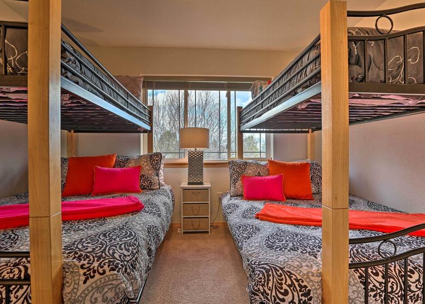 Oregon Redmond Interior Entrance