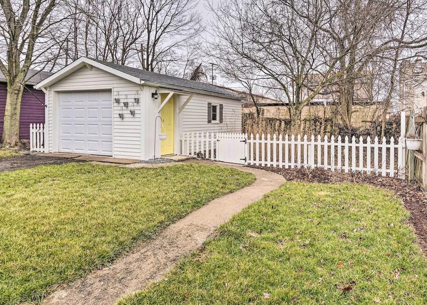 Pennsylvania Greencastle Interior Entrance