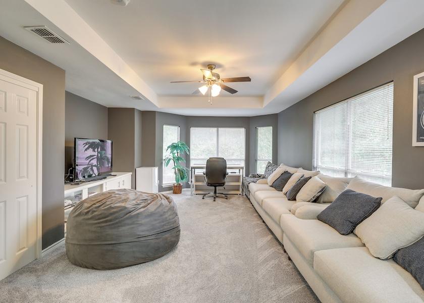 Nevada Mesquite Interior Entrance