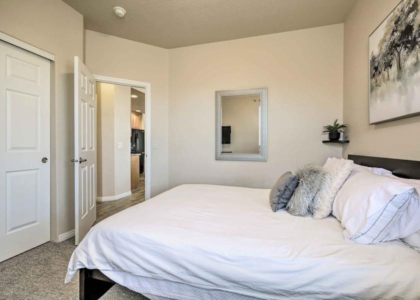 Nevada Mesquite Interior Entrance