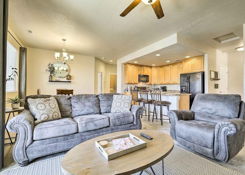 Nevada Mesquite Interior Entrance