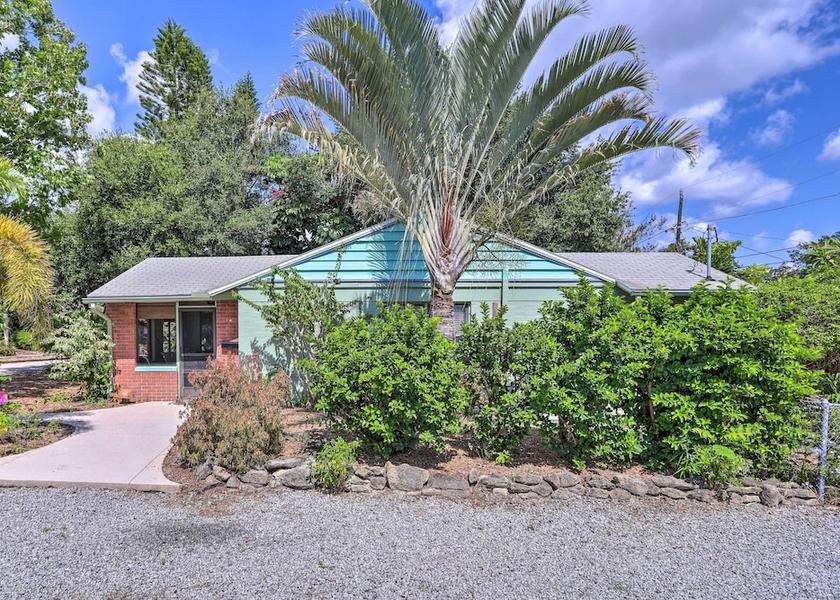 Florida Rockledge Interior Entrance