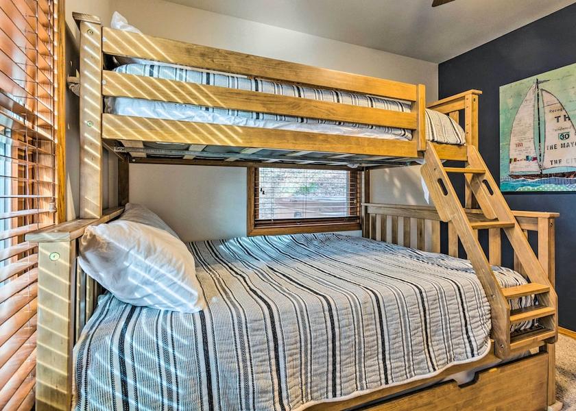 Arkansas Russellville Interior Entrance