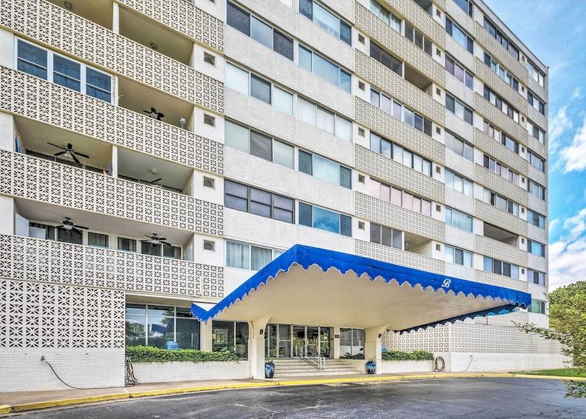 Virginia Hot Springs Interior Entrance