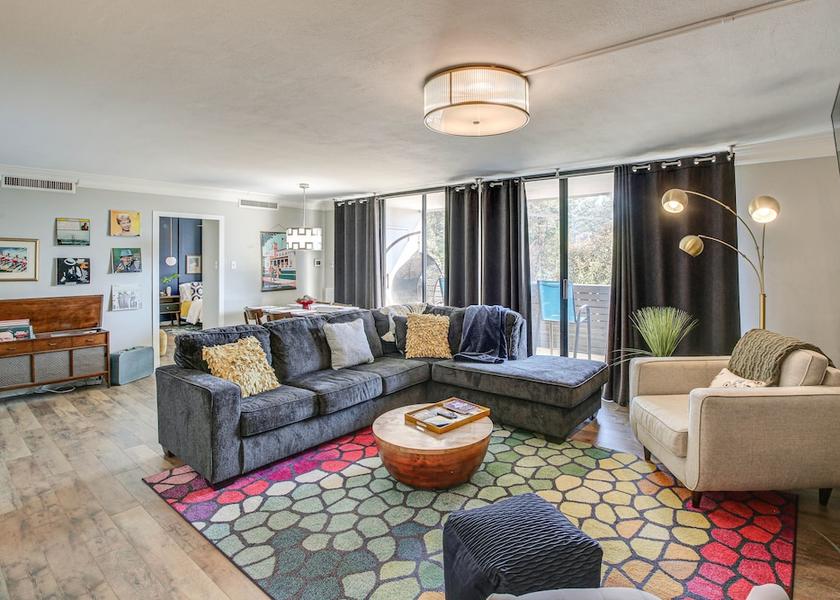 Virginia Hot Springs Primary image