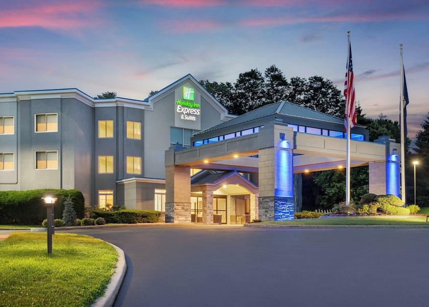 Nevada Hawthorne Primary image