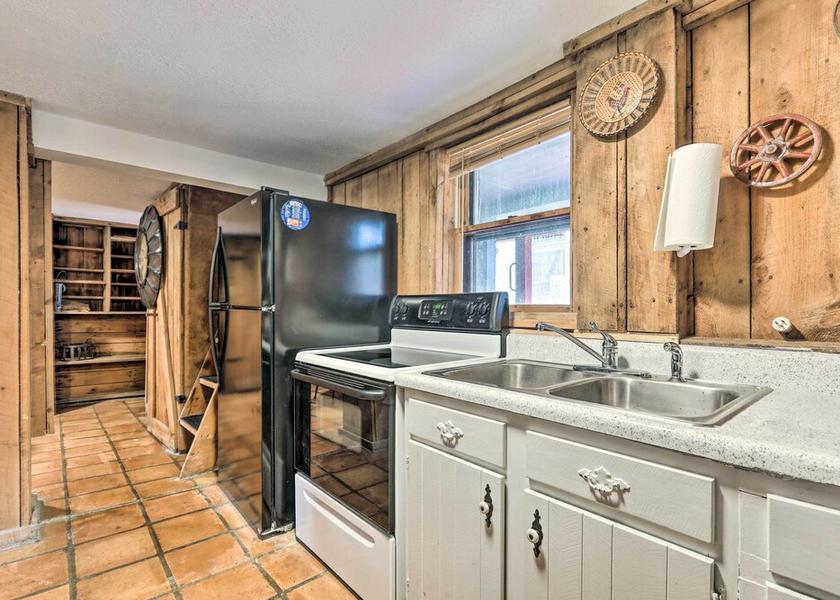 Ohio Mount Sterling Interior Entrance