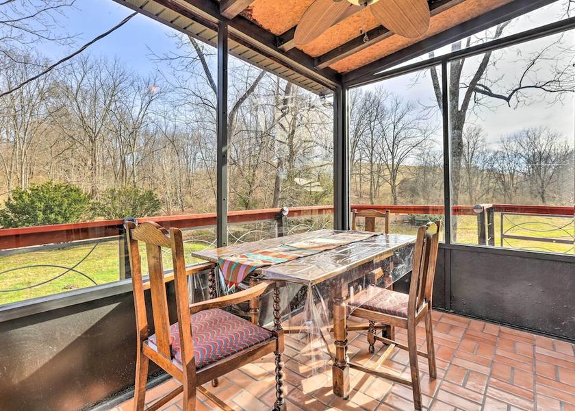 Ohio Mount Sterling Interior Entrance