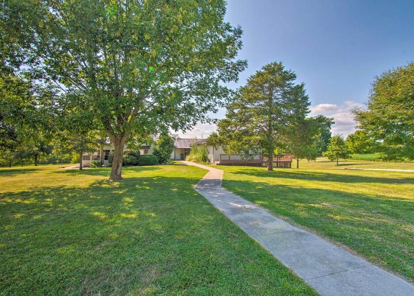 Ohio Mount Sterling Interior Entrance