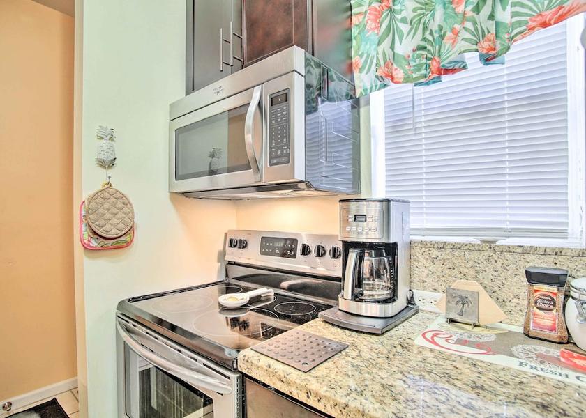 Florida Lauderdale-by-the-Sea Interior Entrance