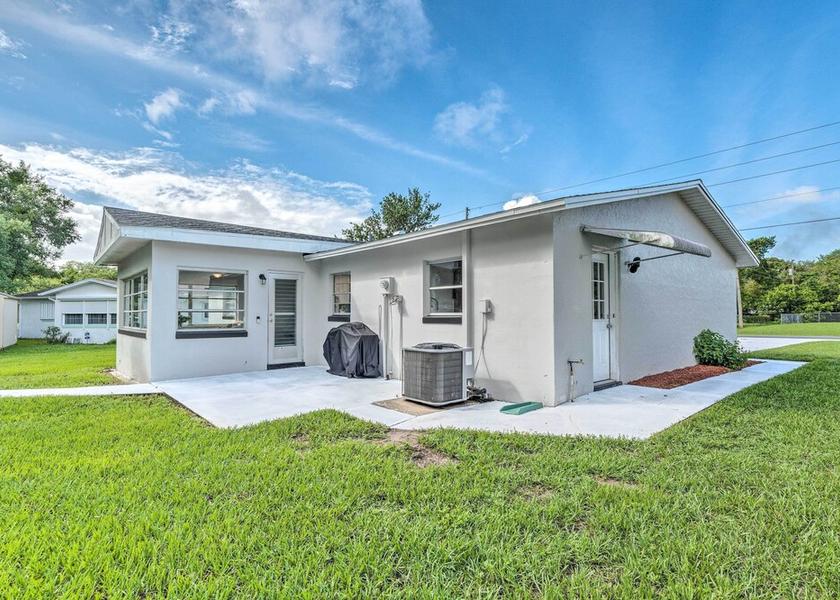 California Beverly Hills Interior Entrance