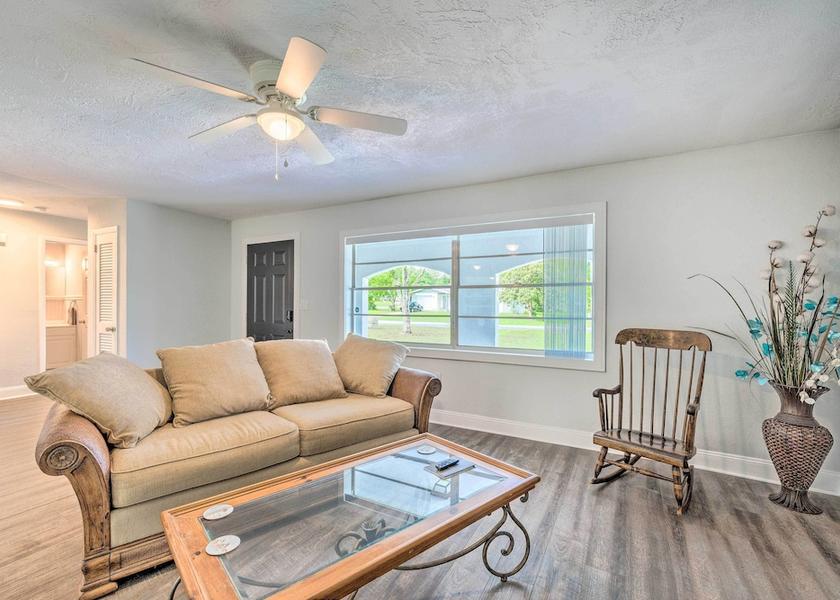 California Beverly Hills Interior Entrance