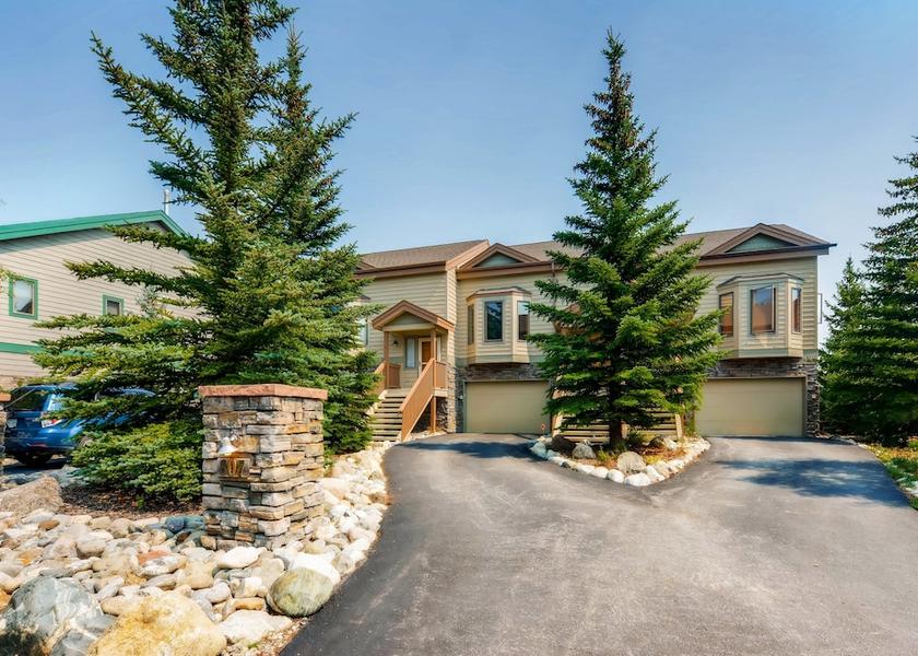 Colorado Frisco Facade