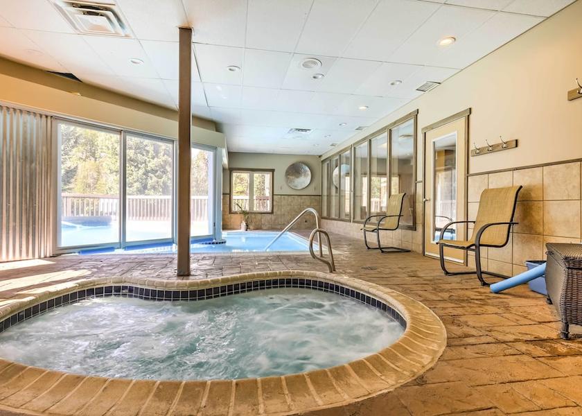 Colorado Frisco Interior Entrance