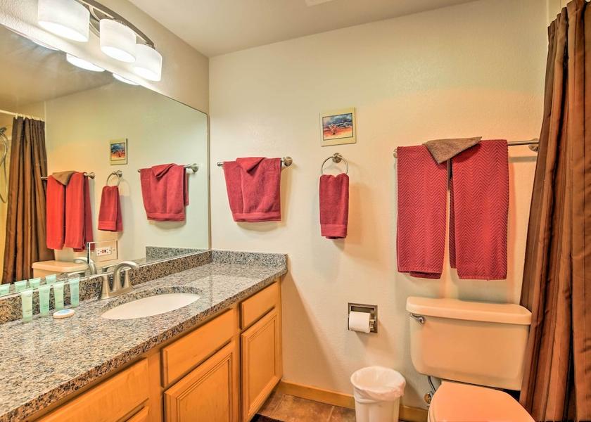 Colorado Frisco Interior Entrance