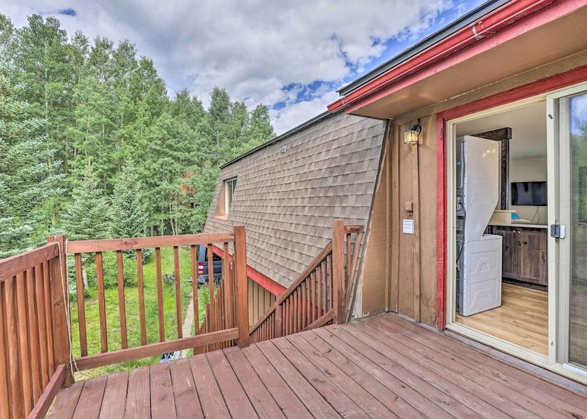 Colorado Frisco Interior Entrance