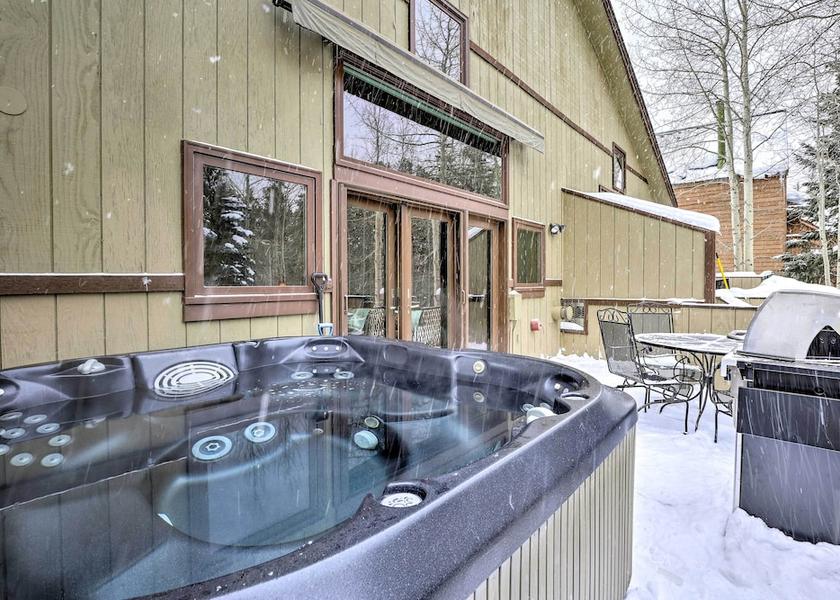 Colorado Frisco Interior Entrance