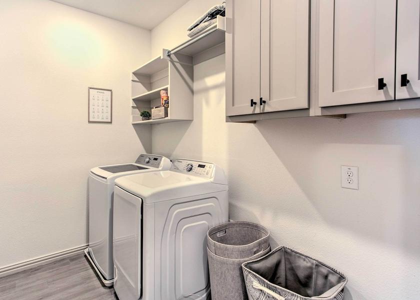 Colorado Frisco Interior Entrance