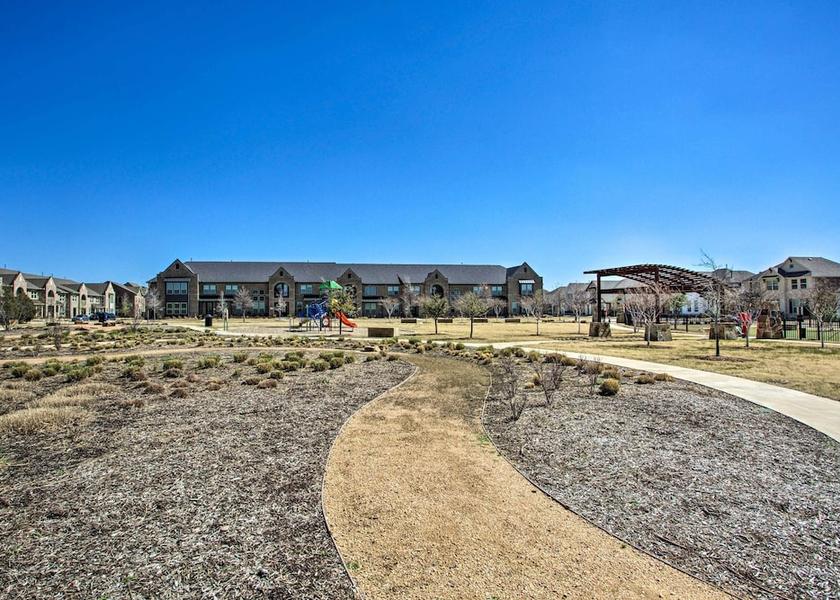 Colorado Frisco Interior Entrance