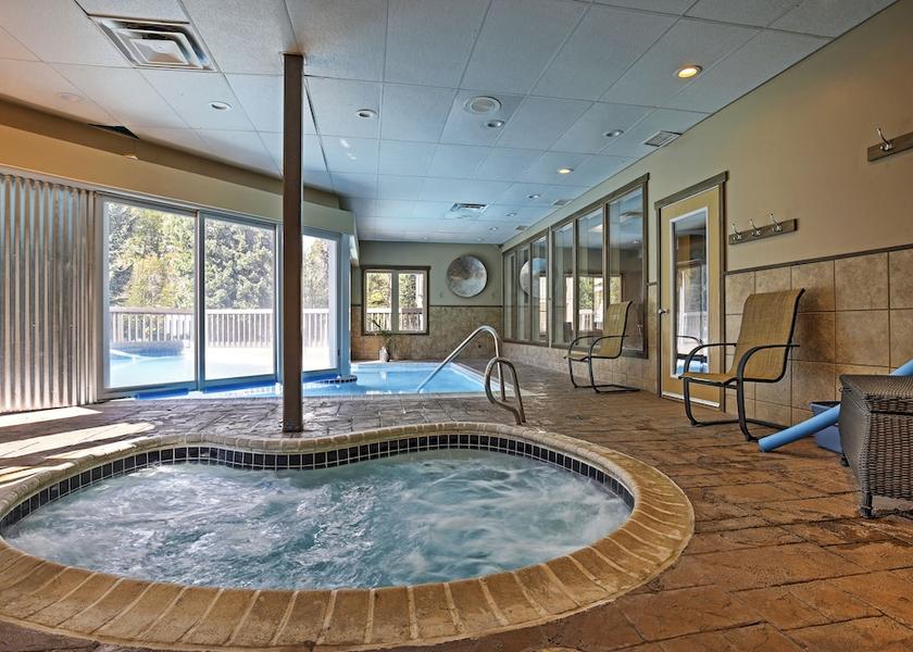 Colorado Frisco Interior Entrance