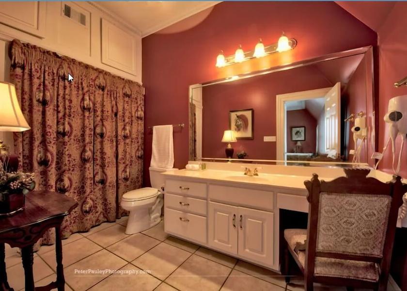 Alabama Eufaula Bathroom