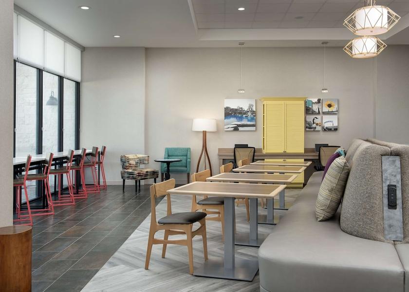 Texas Flower Mound Lobby