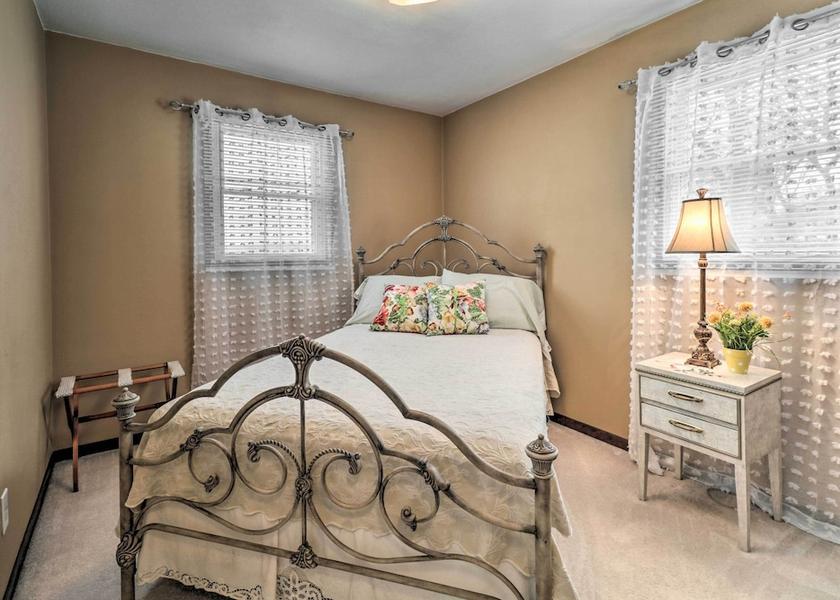 Illinois Peoria Interior Entrance